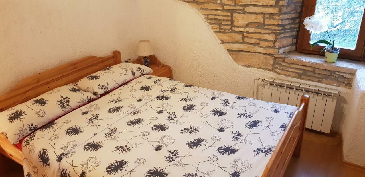 Villa Casa Istria à Buje Extérieur photo