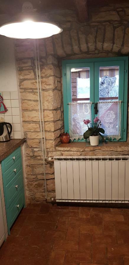 Villa Casa Istria à Buje Extérieur photo