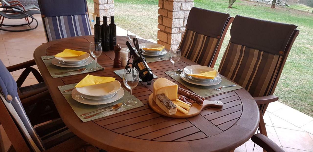 Villa Casa Istria à Buje Extérieur photo